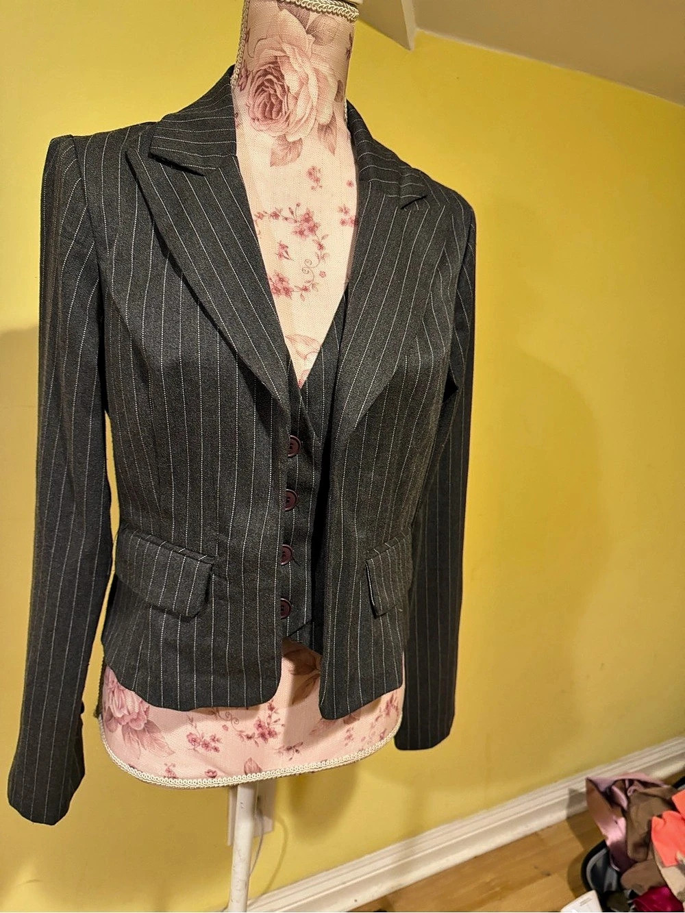 Twenty One Women's Pinstripe Blazer Size L